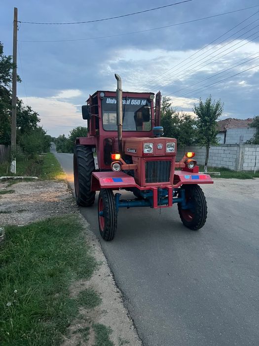 Tractor u650’ Disc si plug
