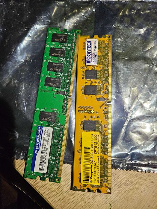 ОЗУ Zeppelin DDR2 и Silicon Power DDR2