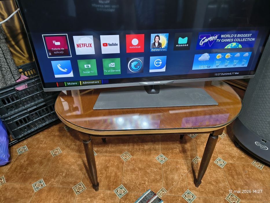 Smart TV LED 4K Ultra HD Philips  , 106 cm