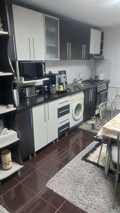 Apartament 3 cam, 2 bai,decomandat, parter, Micro 4, Govandari