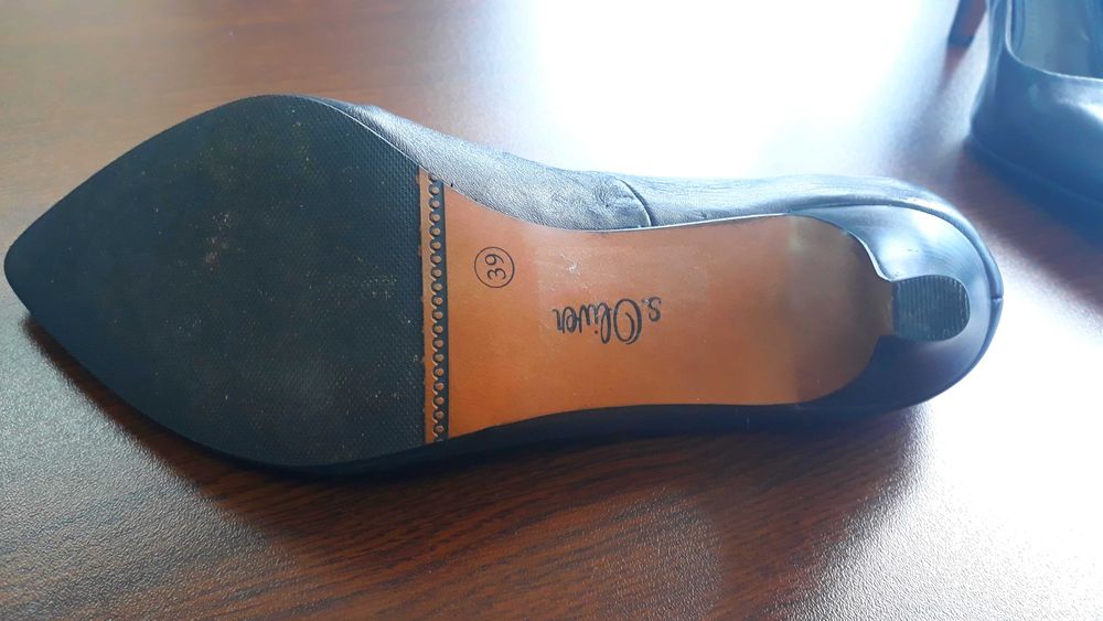 Класически дамски обувки s. Oliver от естествена кожа