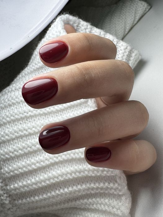 Я мастер по МАНИКЮР и ПЕДИКЮР, предлагаю услуги для Женщин и Мужчин