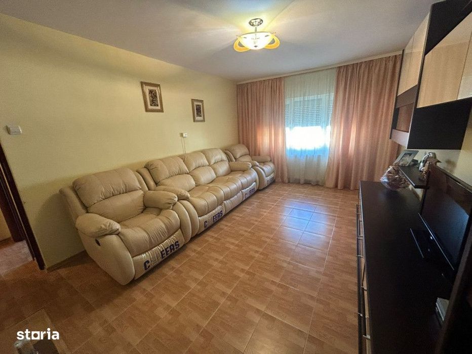 Apartament 3 camere Buzaului, suprafata 66mp, etaj 2 — fotografia 2