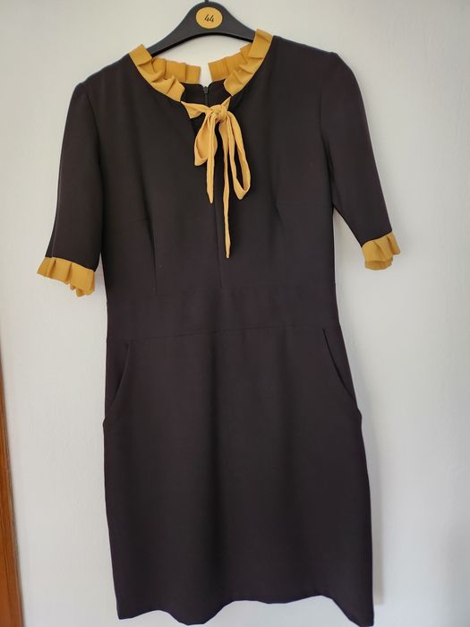 Rochie cu buzunare, marimea 38