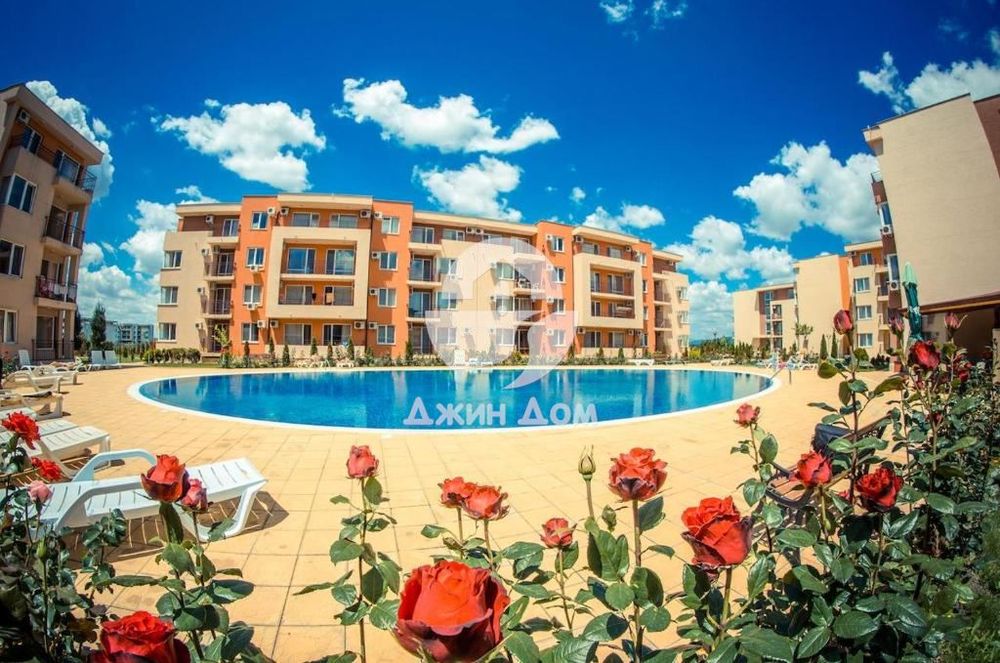 Продава се Тристаен апартамент в к.к. Слънчев бряг - 56 кв.м за 1572 €/кв.м - Снимка #9