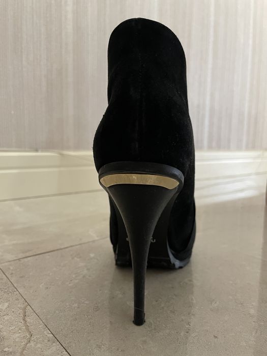 Продам итальянские ботильоны