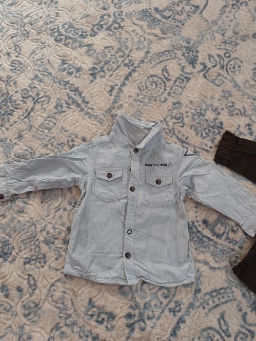 vând cămăși și bluze