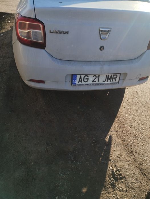 Vând Dacia Logan 1.2 benzina și gaz