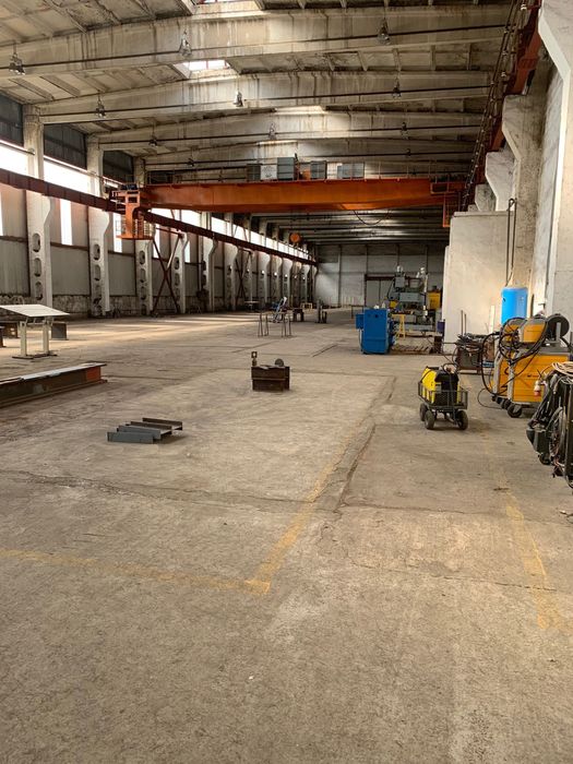 Închiriez sau vând hala industrială