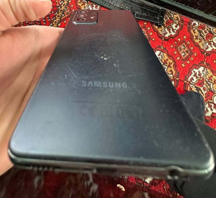 Samsung a52 sotiladi