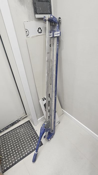 Продам кафелерезка