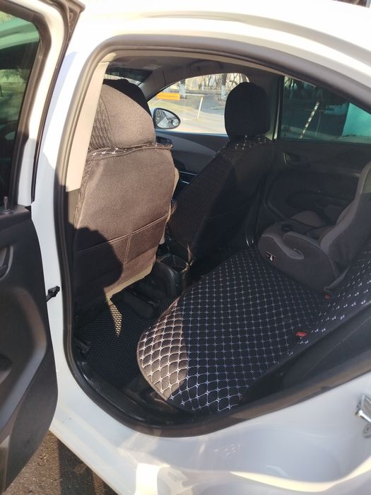 Продам Chevrolet Aveo T300, 2015