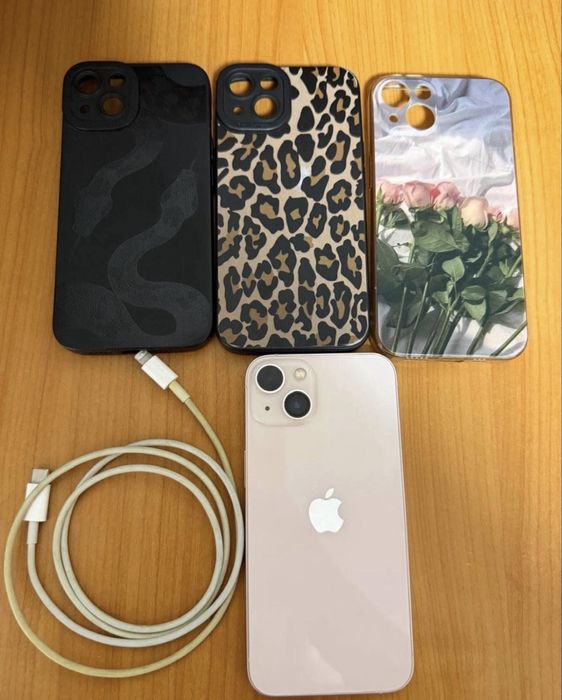 Vând Iphone 13 in stare bună