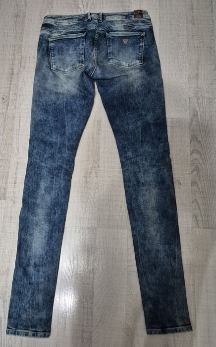 Дамски дънки !!!