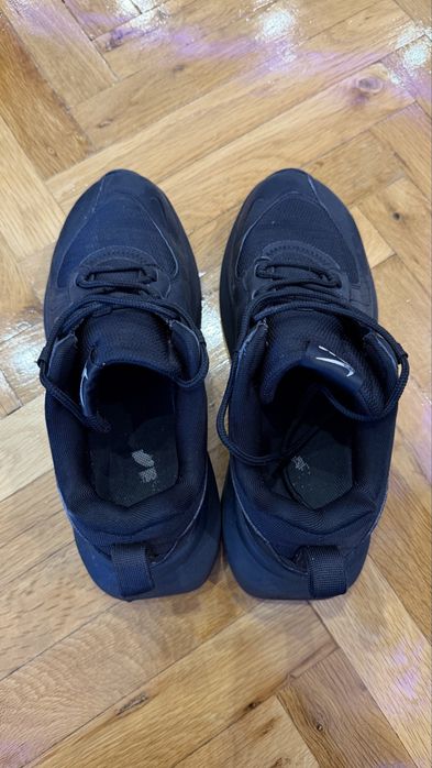 NIKE W Air Max Verona 40,5