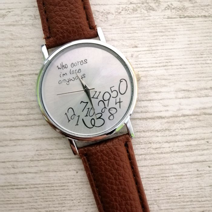 Лот бижута , гривни , часовник , обеци