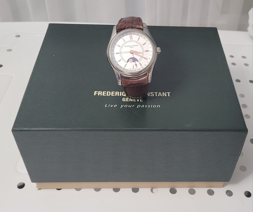 Продам часы швейцарские