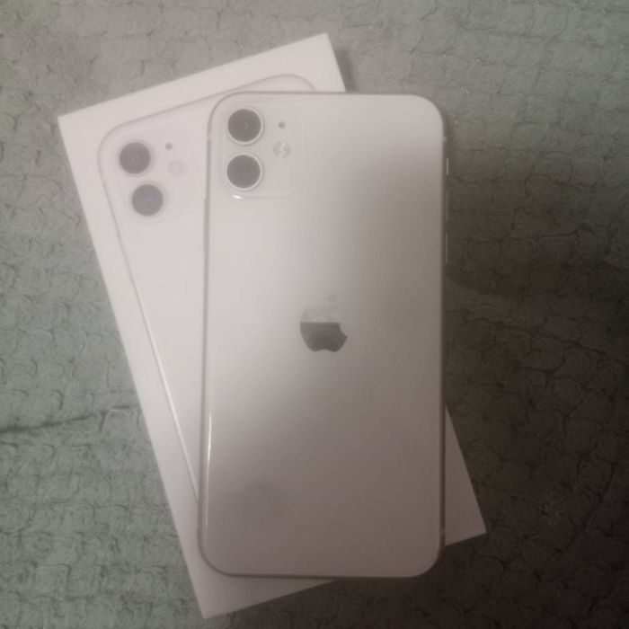 Айфон 11 (обмен).