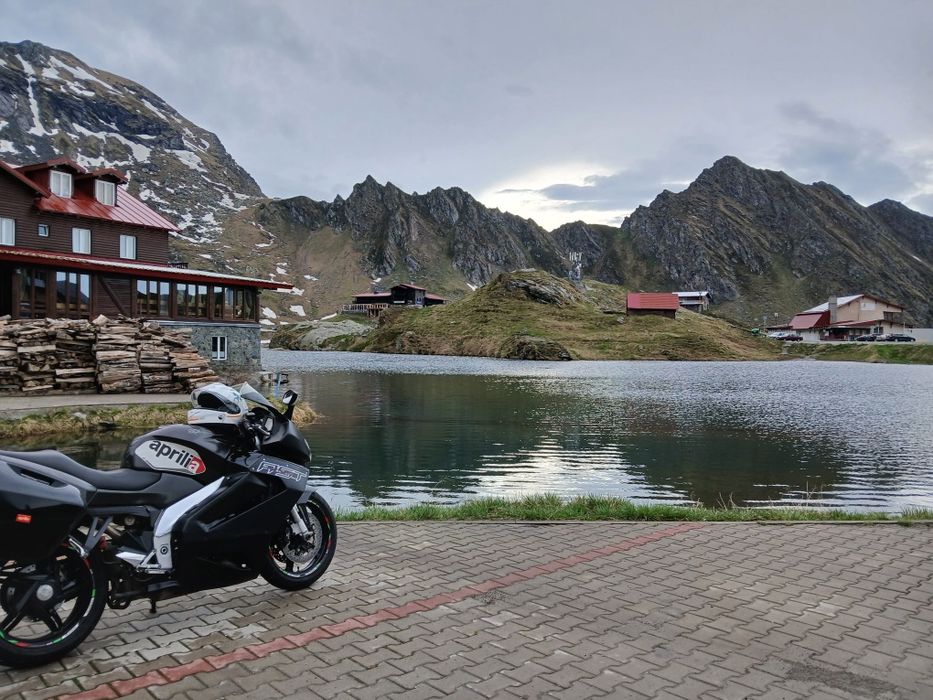Aprilia RST1000 Futura