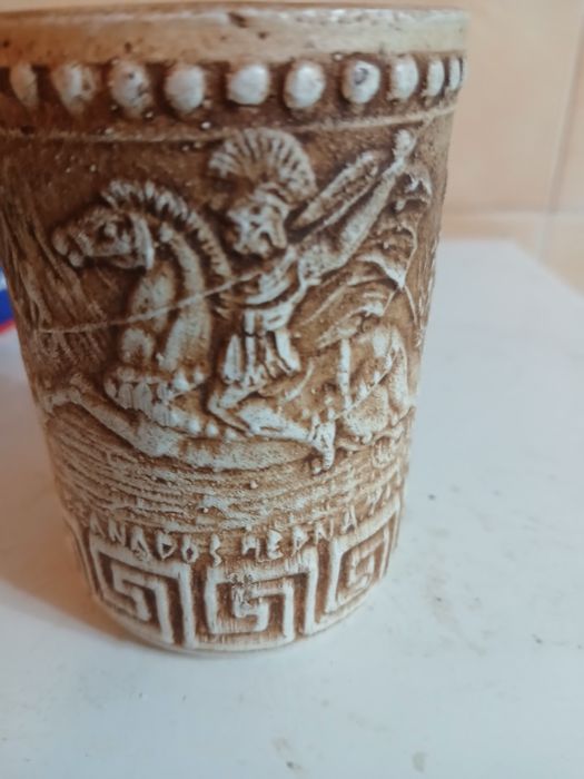 Чаша за вода,чай,кафе,мляко с антични мотиви