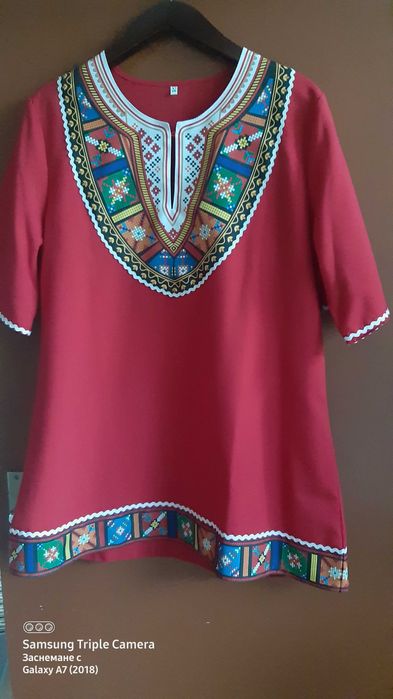 Фолклорни туники