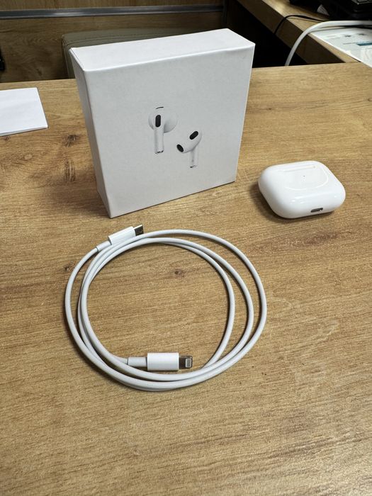 Airpods 3gen нови