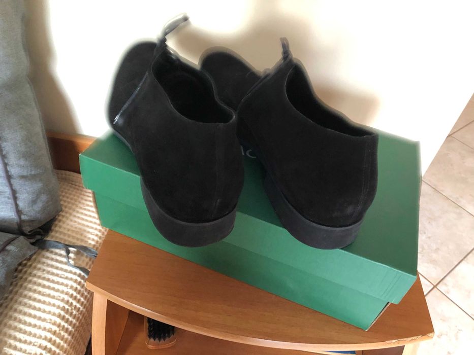 Vand pantofi barbati, din piele intoarsa, cu sireturi, marimea 44