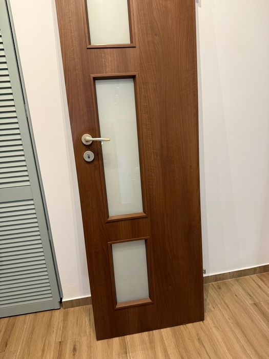 Usa interior fără toc