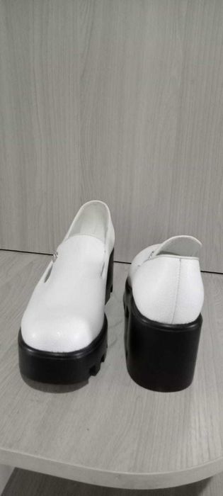 продам новые туфли