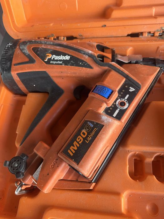 Paslode im 90 ci lithium