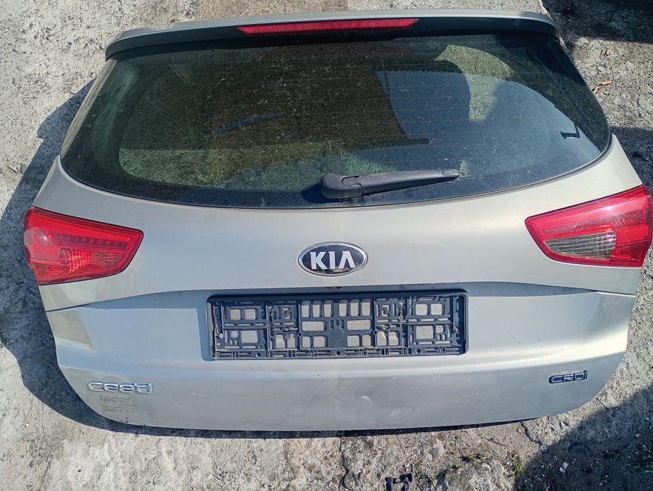 Stop stopuri led kia ceed 2 originale stanga si dreapta perfect functionale