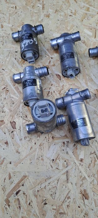 Датчик холостого хода бмв е34