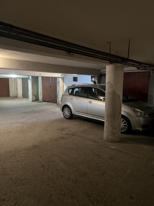 Продава се Гараж / Паркомясто в Велико Търново, Колю Фичето - 21 кв.м за 1093 €/кв.м - Снимка #7