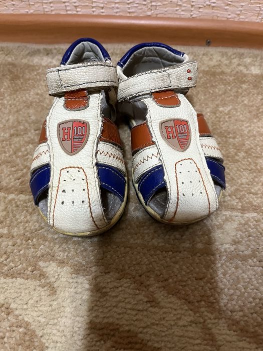 Сандалии детские