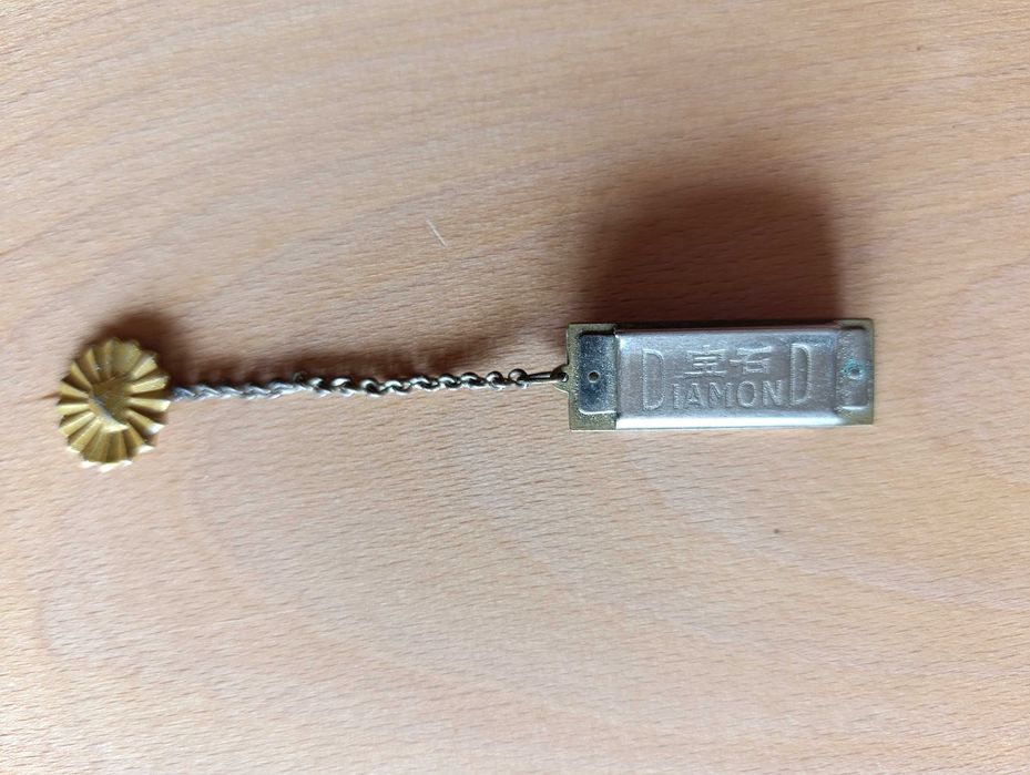 продавам устни диатонични хармоники