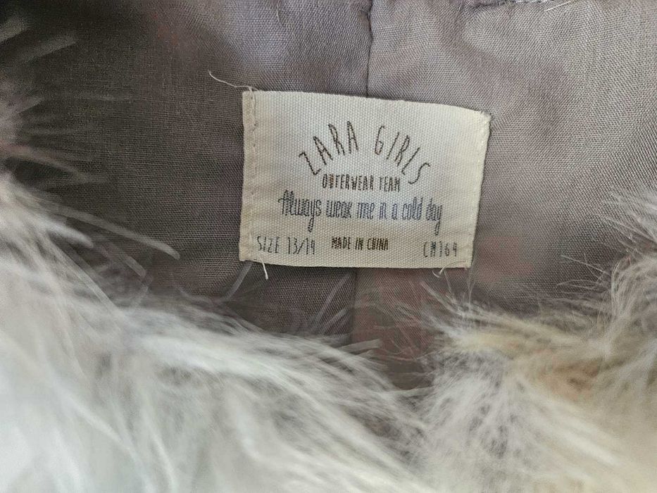 Елеци ZARA пухени