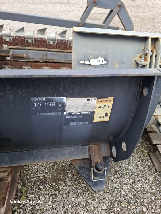 Lamă buldozer originală CAT hidraulică pt mini încărcător frontal
