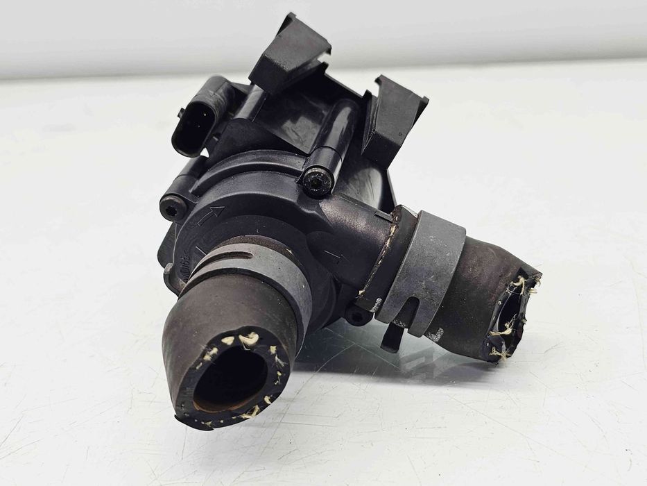 Pompa recirculare apa Audi A4 (8K2, B8) [Fabr 2008-2015] 8K0965561A 2.