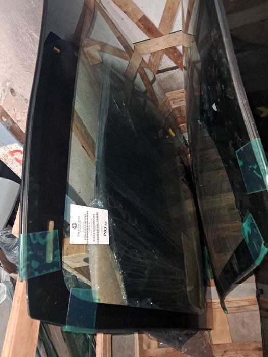 Ново предно стъкло за Tesla Model 3 (2019+)- Pilkington (Eurocode 8104AGCCIMVZ95)