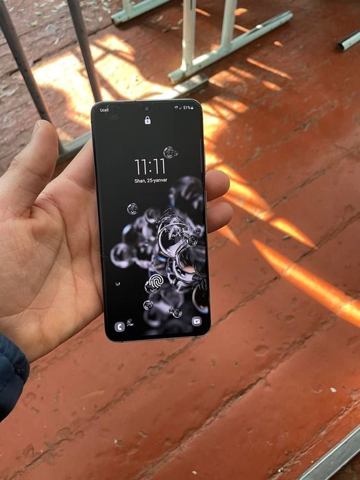 oz davrini legendasi bolgan bu telefonimz sotuvda
oyna sal singan orqa