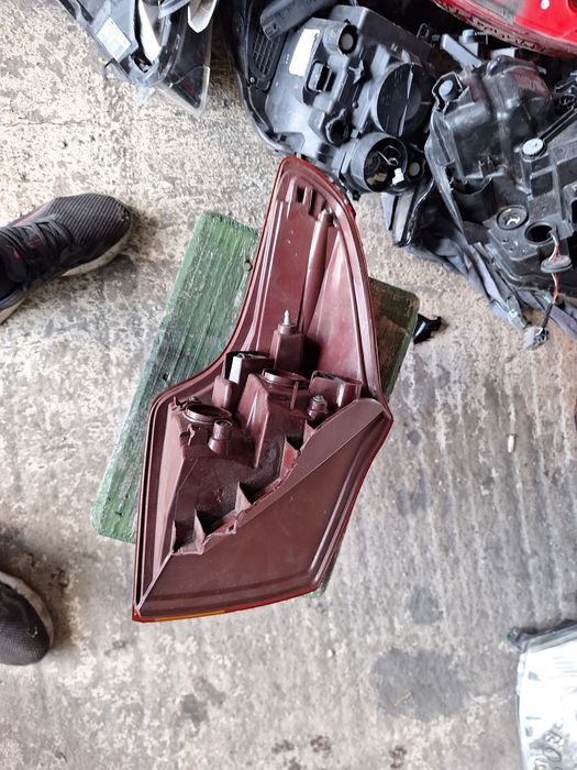 Ляв стоп за Toyota Rav 4 2015