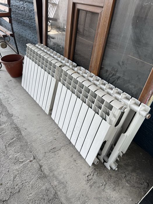 Батареи, радиатор отопления