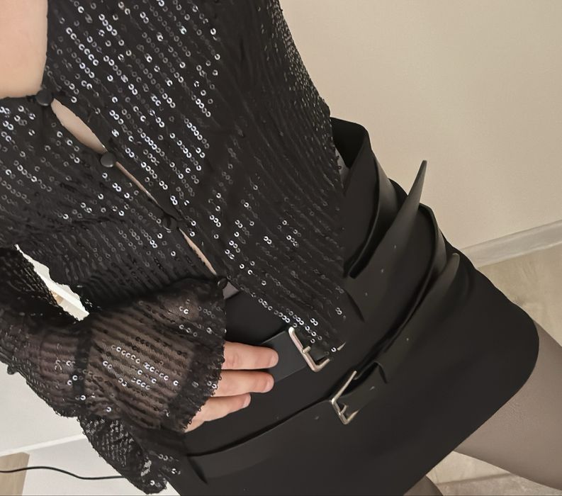 Черна пола  ЗАРА