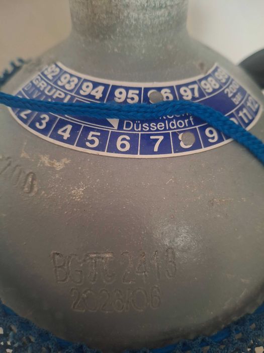Водолазна бутилка 200 бар 300 евро aqua lung calypsso regulator