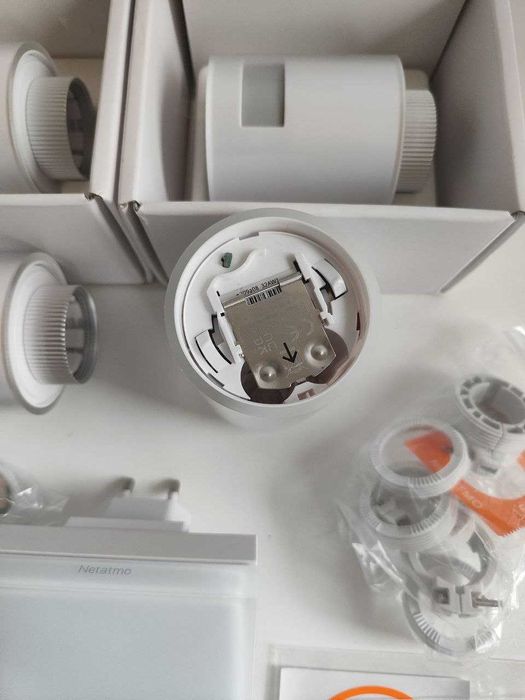 Смарт термоглави 4 броя NETATMO плюс релето което ги свързва