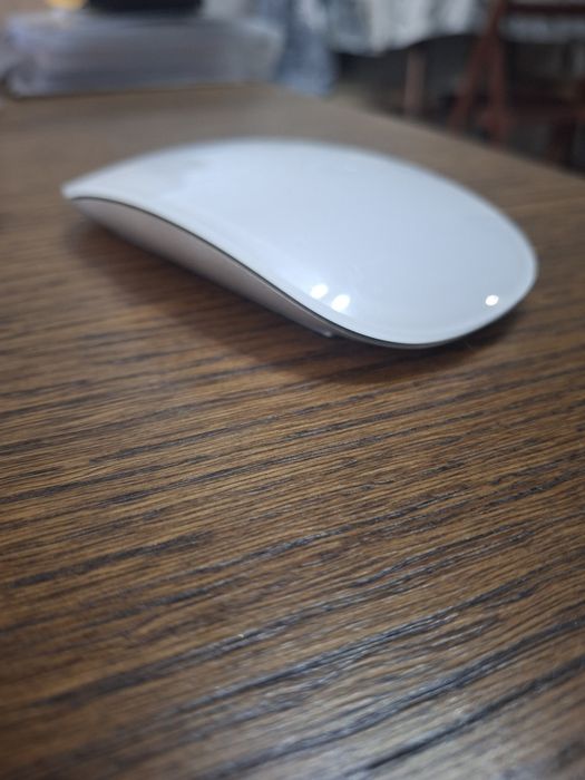 Продавам Apple Magic Mouse (Мишка)