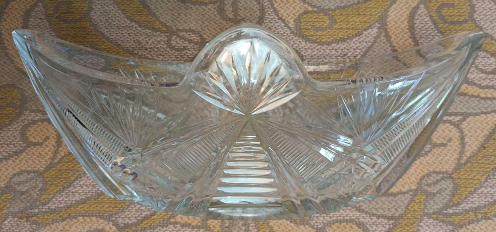 Ваза хрустальная