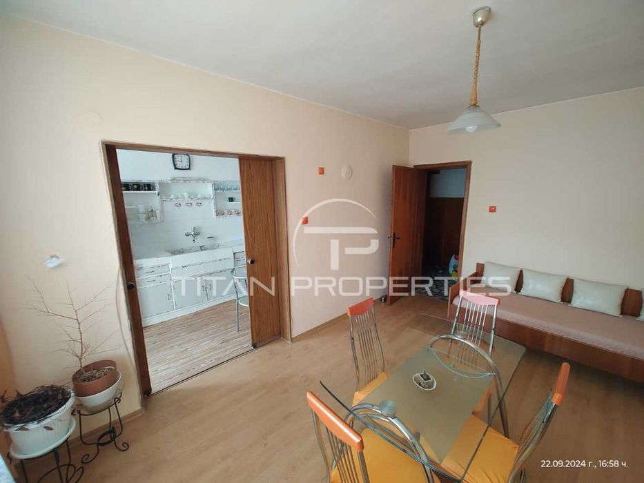 Продава се Многостаен апартамент в Пловдив, Център - 117 кв.м за 2052 €/кв.м - Снимка #1