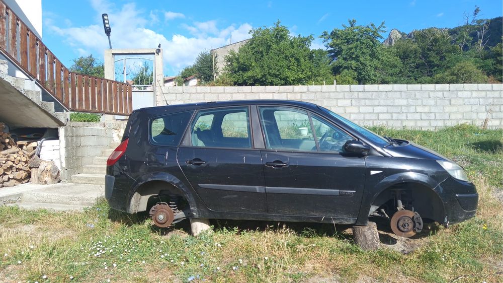 Renault Grand Scenic II 2004