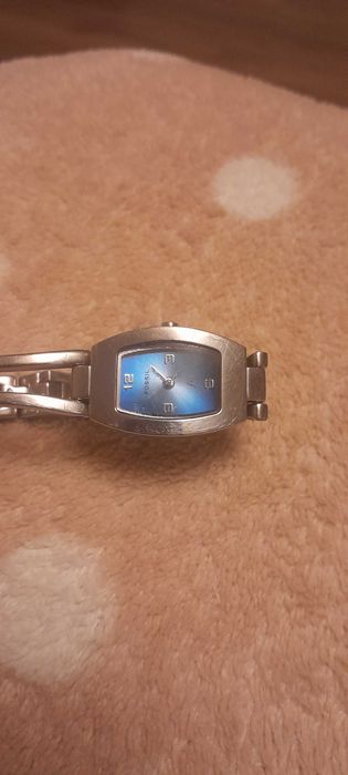 Ceas fossil pret negociabil